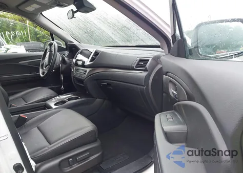 2020 Honda Ridgeline Awd Rtl from USA, damaged, VIN 5FPYK3F52LB030440